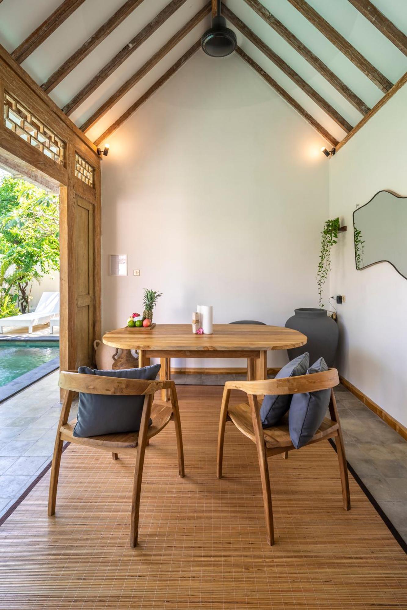 Akasia Villas Gili Air Exteriör bild