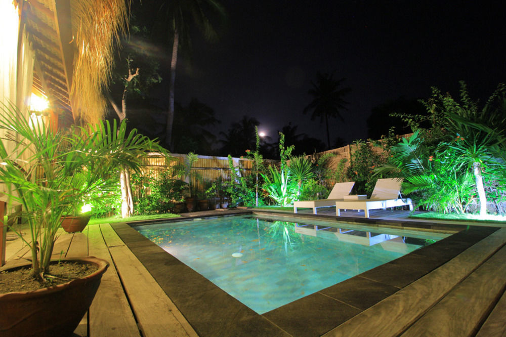 Akasia Villas Gili Air Exteriör bild