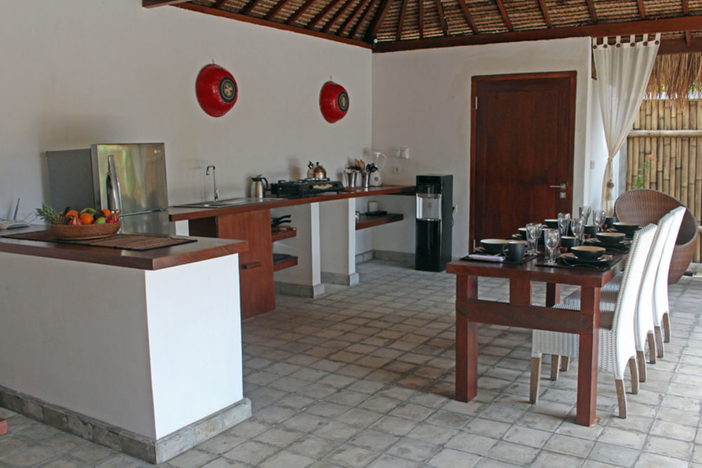 Akasia Villas Gili Air Exteriör bild